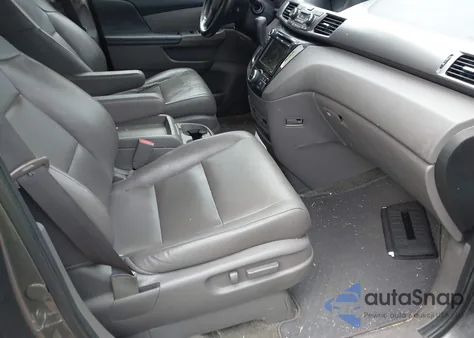 2015 Honda Odyssey Touring/Touring Elite из США, поврежденный, VIN 5FNRL5H92FB040458